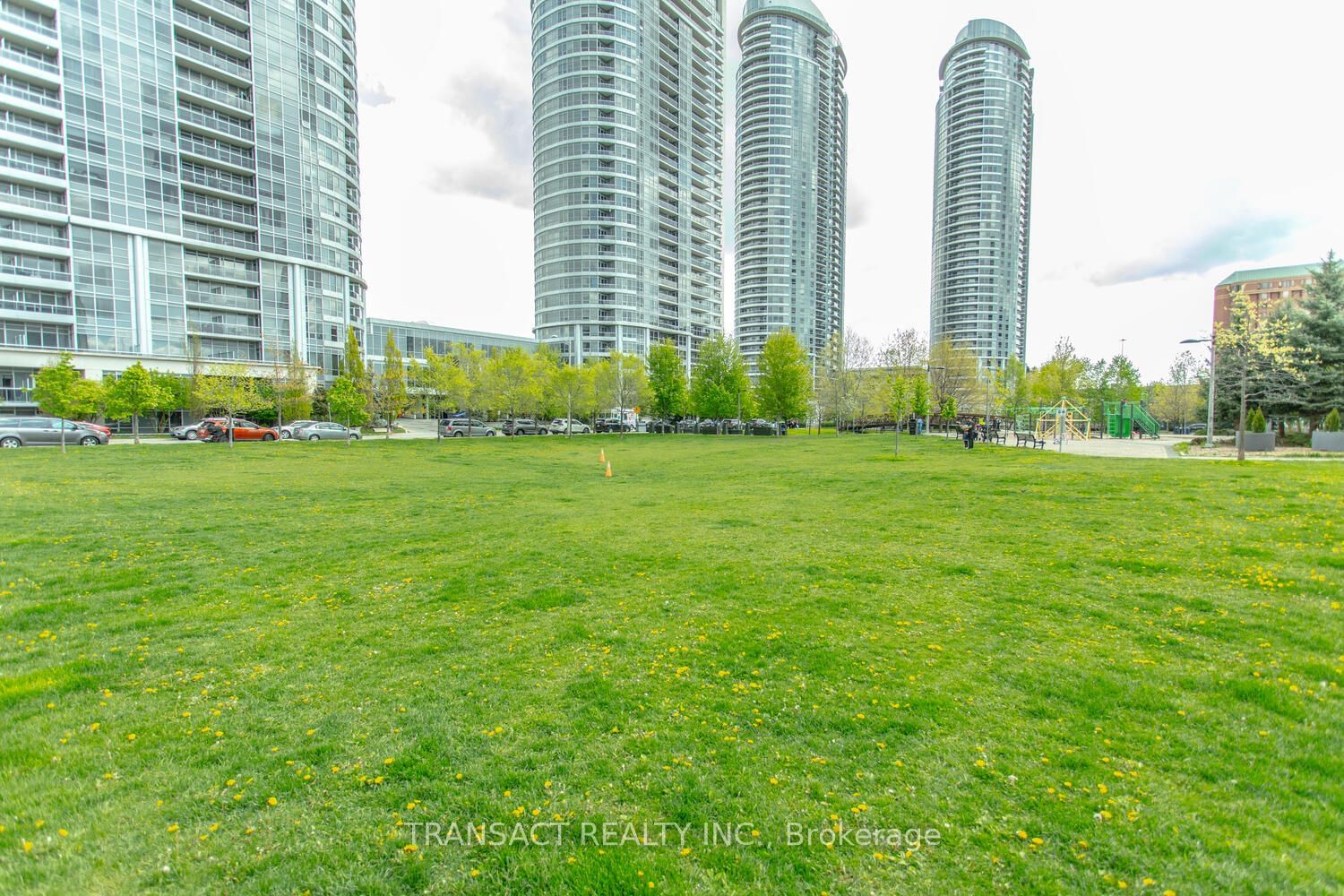 255 Village Green Sq, unit 3404 for sale - image #35