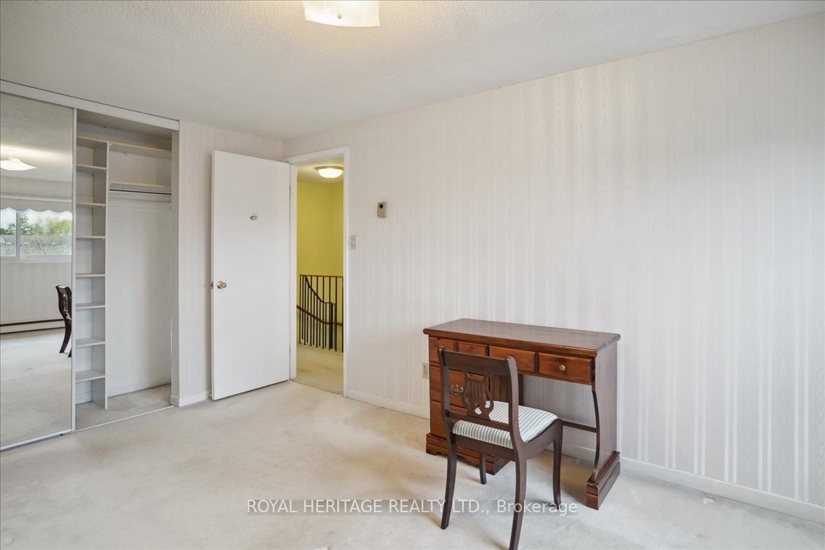 1958 Rosefield Rd, unit 14 for sale - image #25