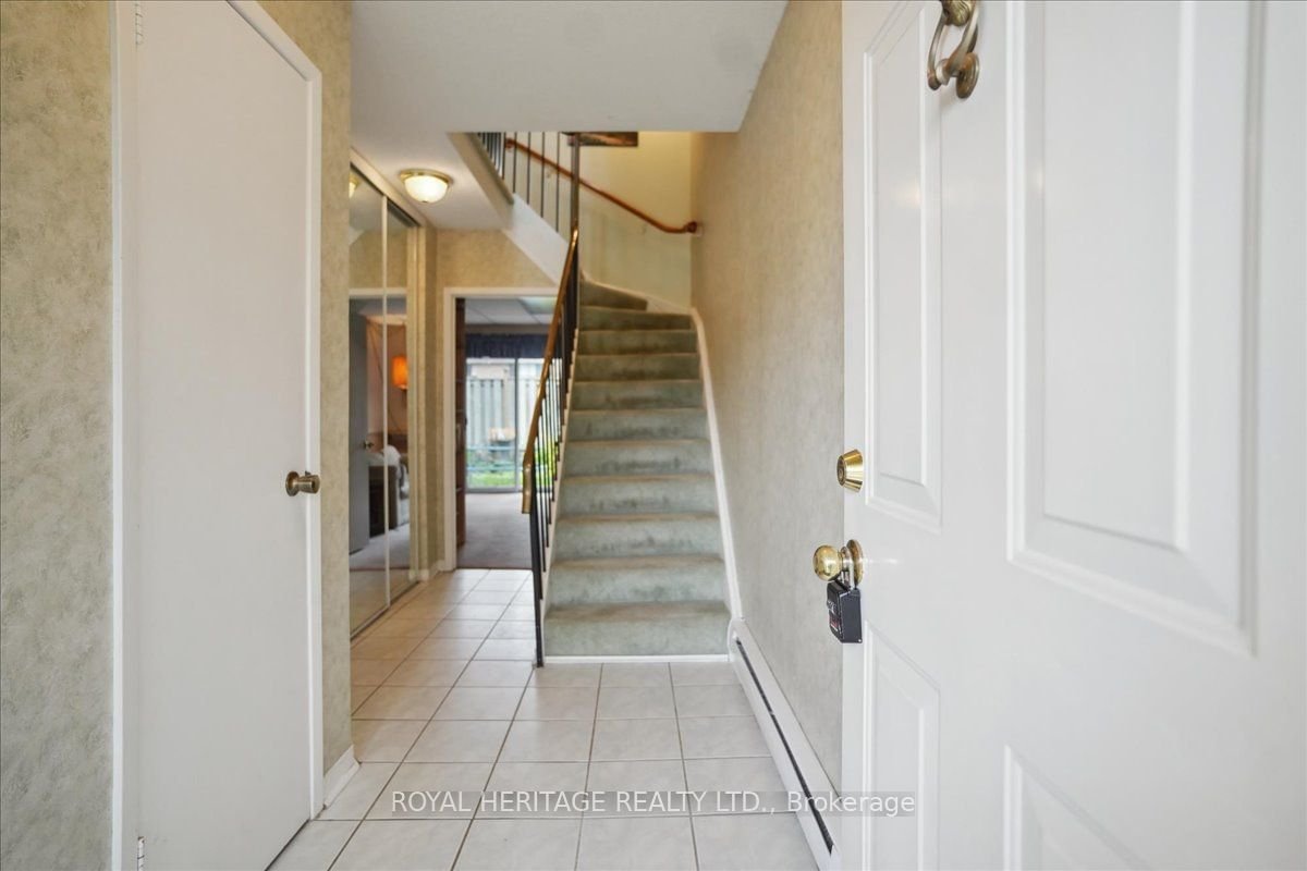 1958 Rosefield Rd, unit 14 for sale - image #3