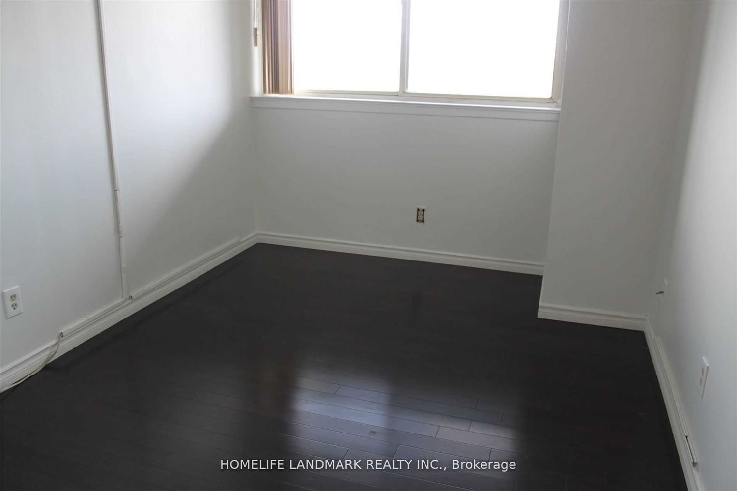 30 Thunder Grve, unit 410 for rent - image #2