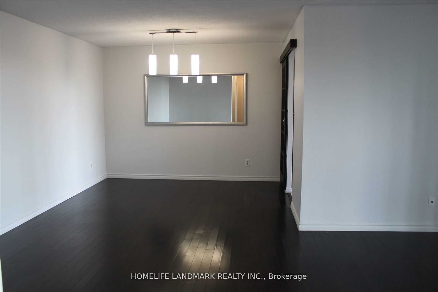 30 Thunder Grve, unit 410 for rent - image #8