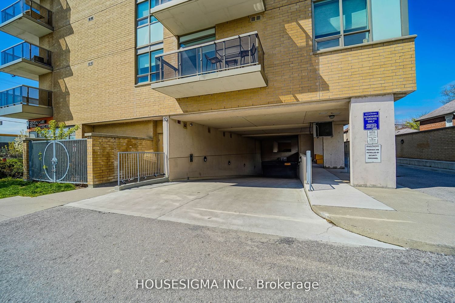 3520 Danforth Ave, unit 417 for sale