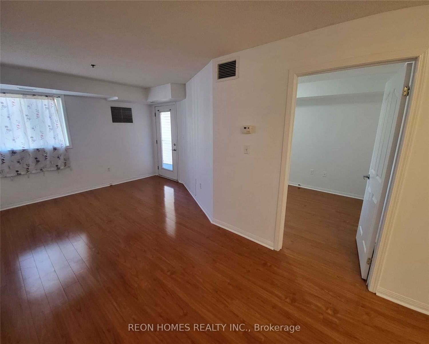 5225 Finch Ave E, unit 221 for sale - image #7