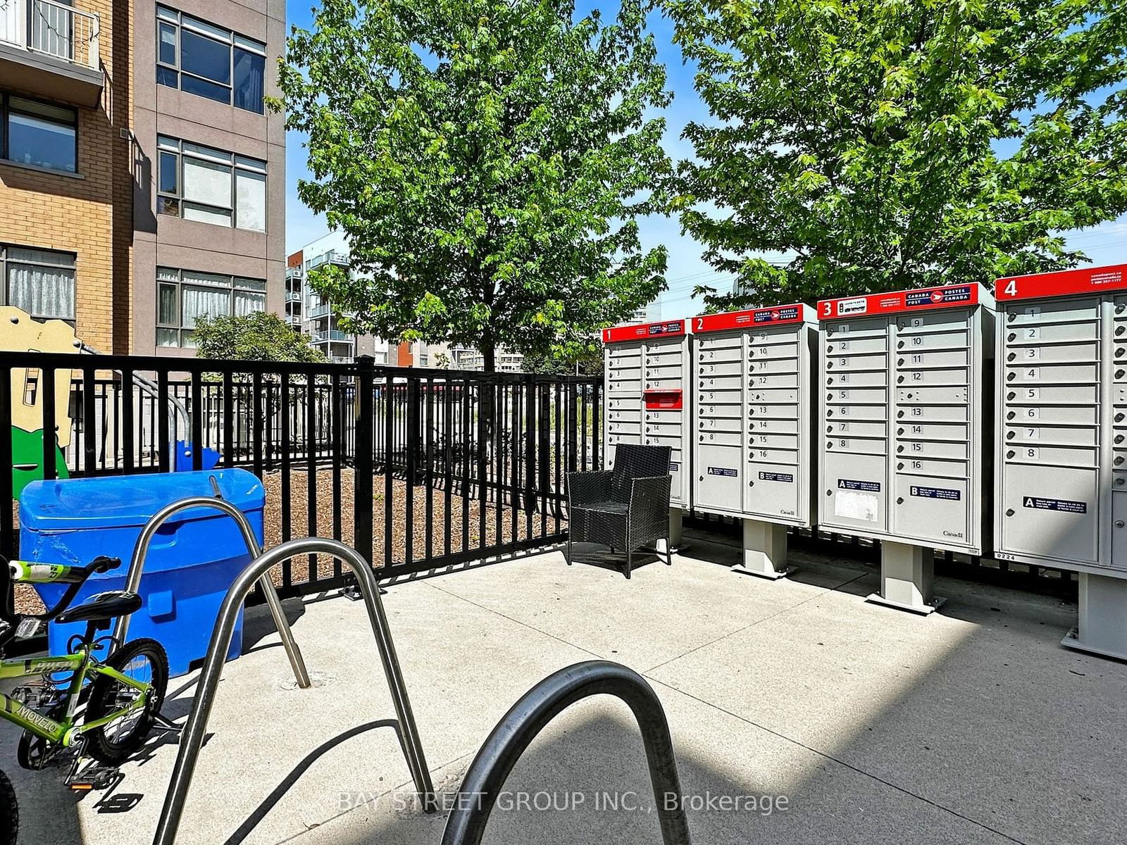 90 Orchid Place Dr, unit 315 for sale - image #21