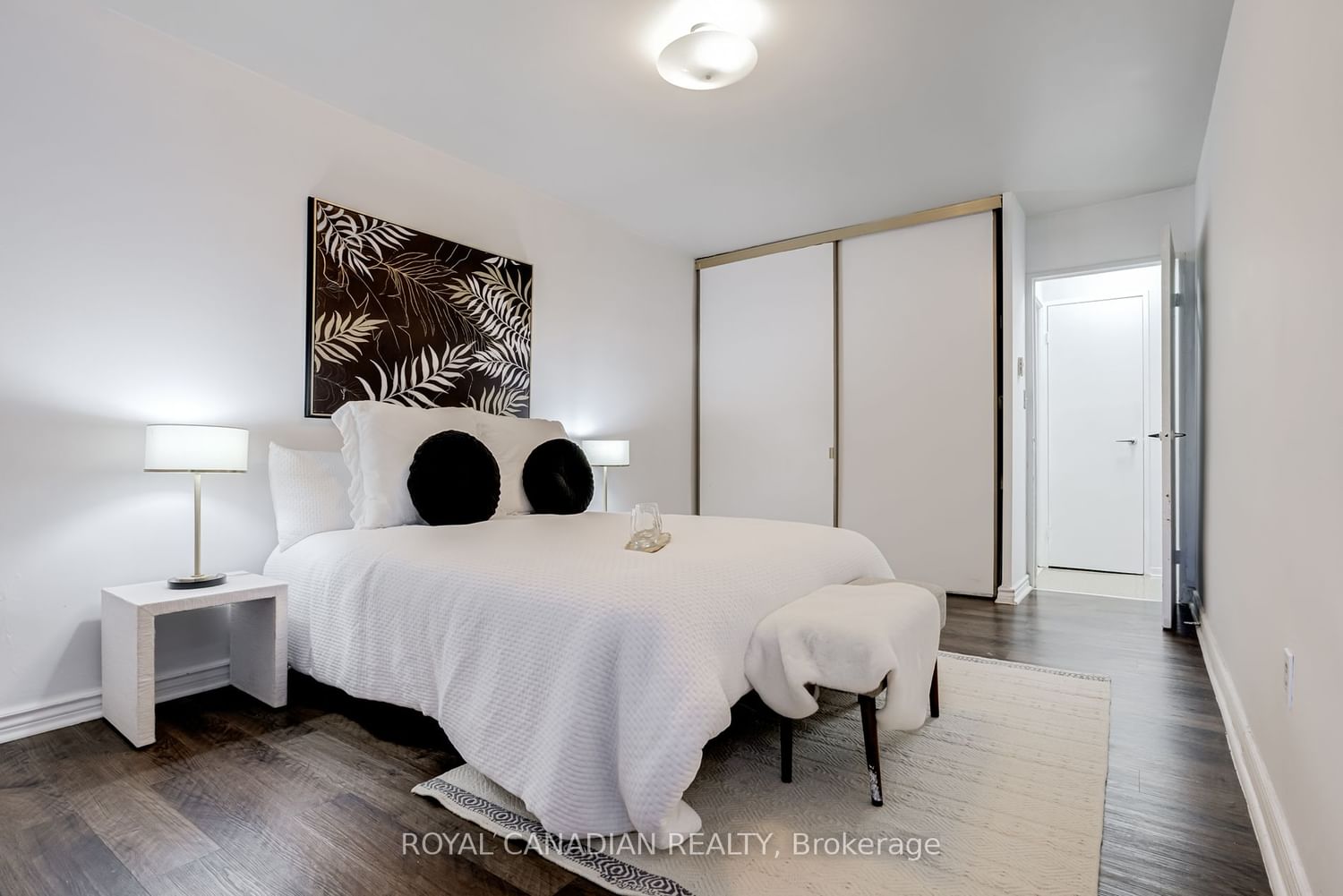 5 Massey Sq, unit 106 for sale - image #16