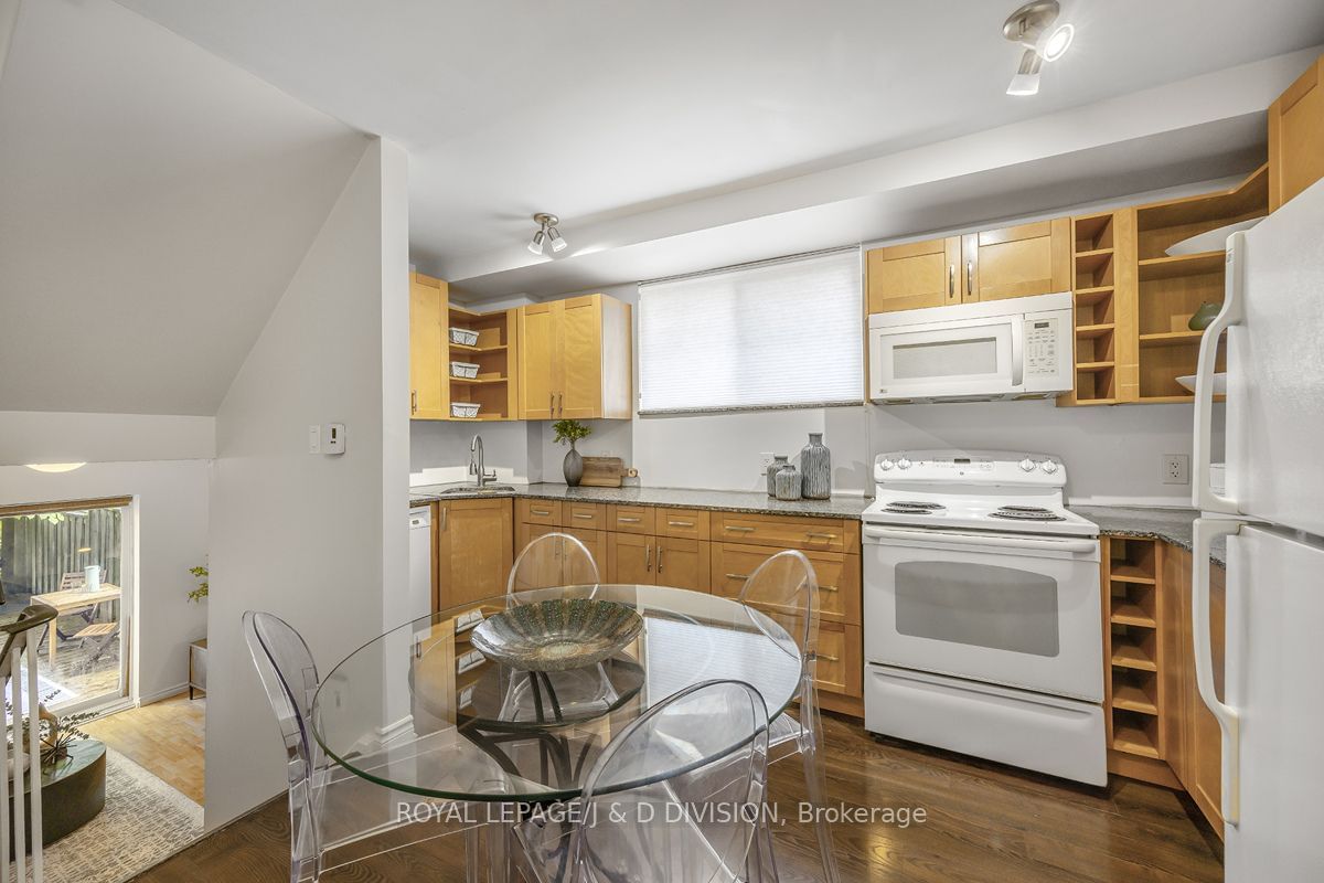 123 Strathcona Ave, unit 17 for sale - image #7