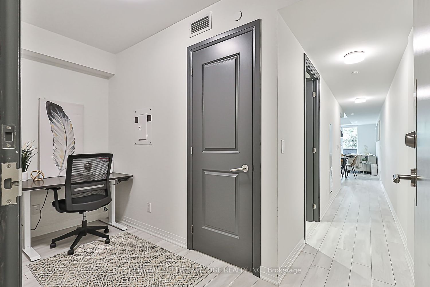 1630 Queen St E, unit 215 for sale - image #7