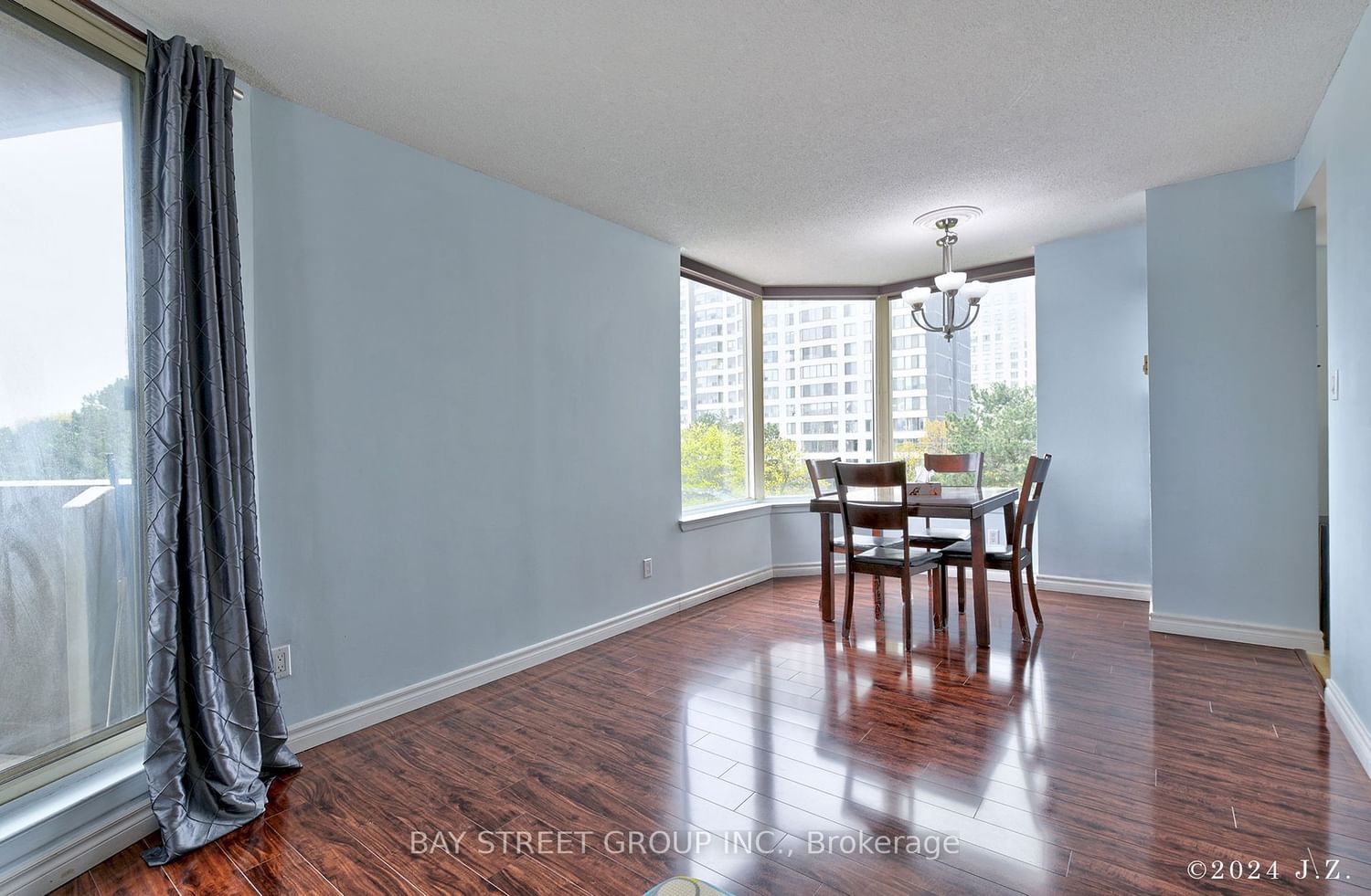 30 Thunder Grve, unit 408 for sale - image #6