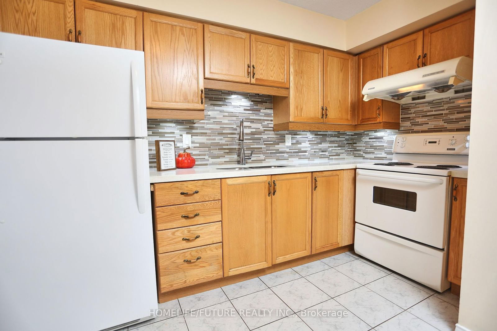 454 Centre St S, unit 406 for sale - image #7