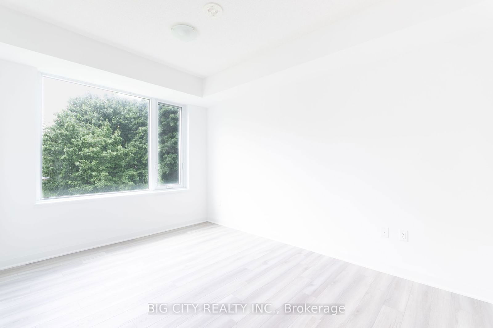 3220 Sheppard Ave E, unit 218 for sale - image #4