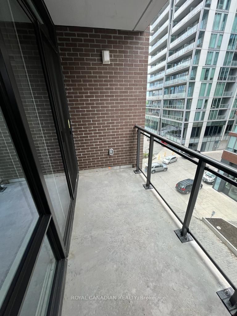 45 Baseball Pl, unit 403 for rent - image #8