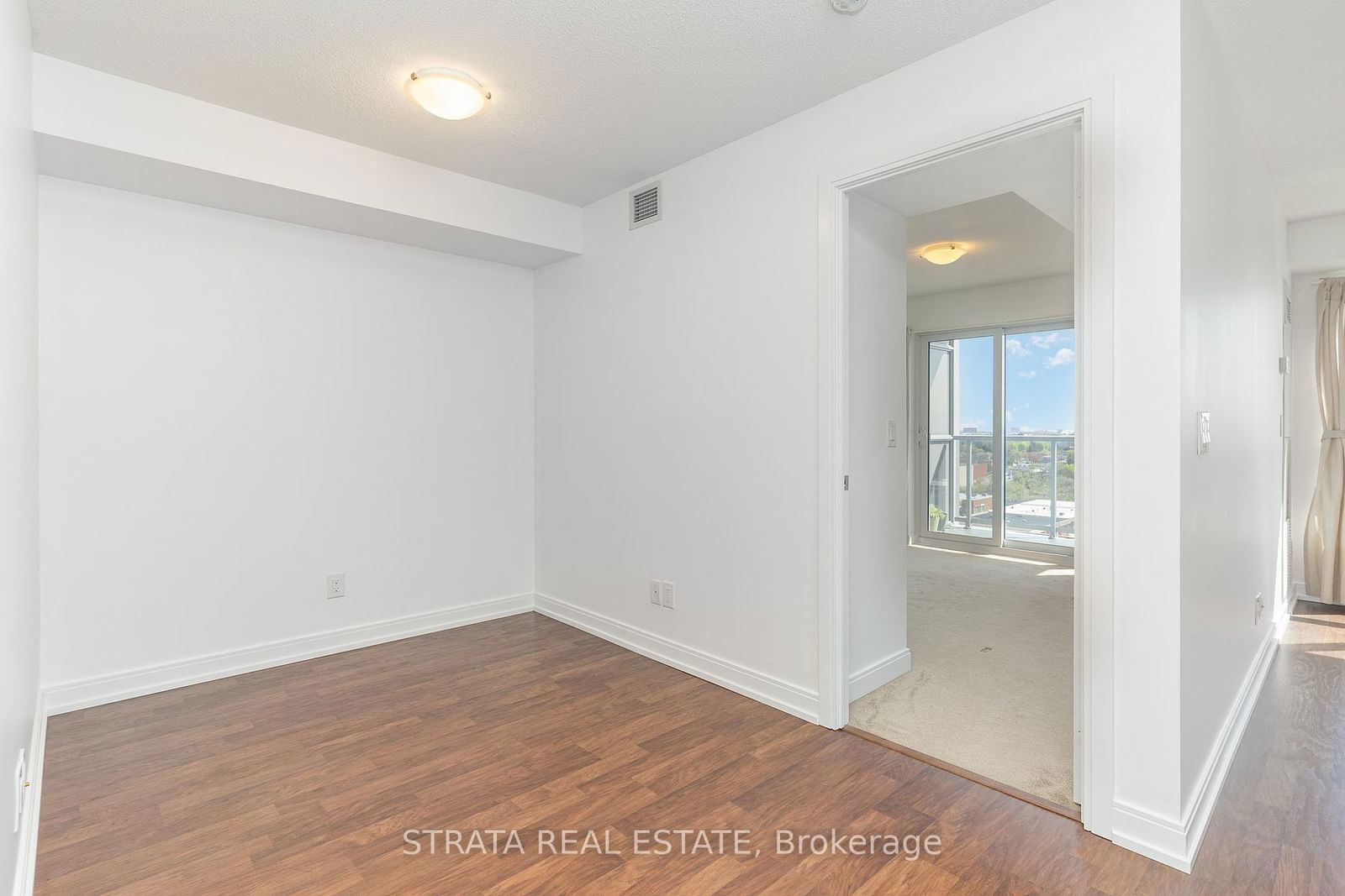 151 Village Green Sq E, unit 1309 for sale - image #6