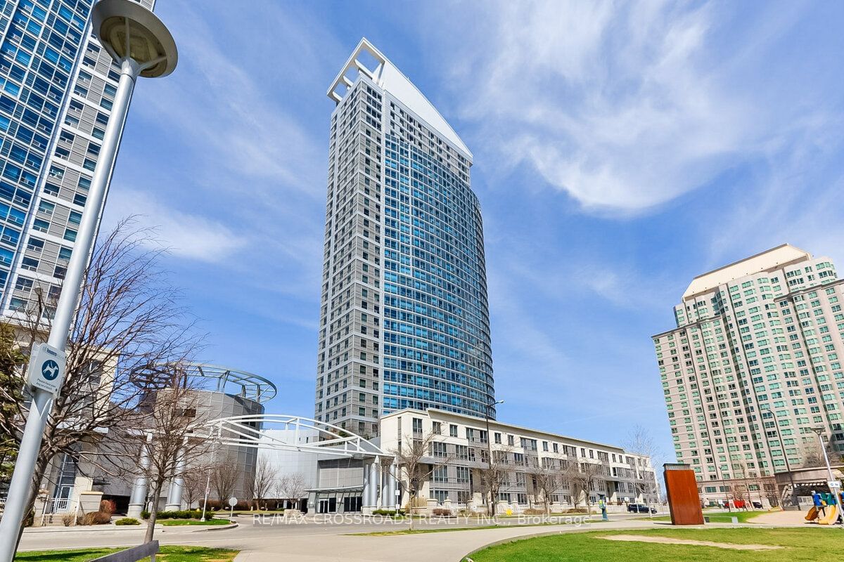 38 Lee Centre Dr, unit 1603 for sale - image #2