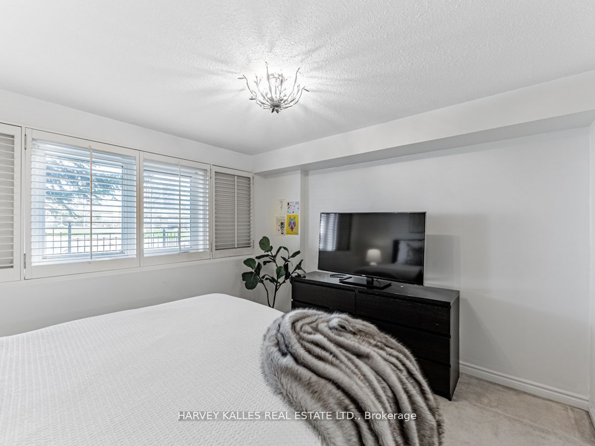 61 Town Centre Crt, unit 73 for sale - image #19