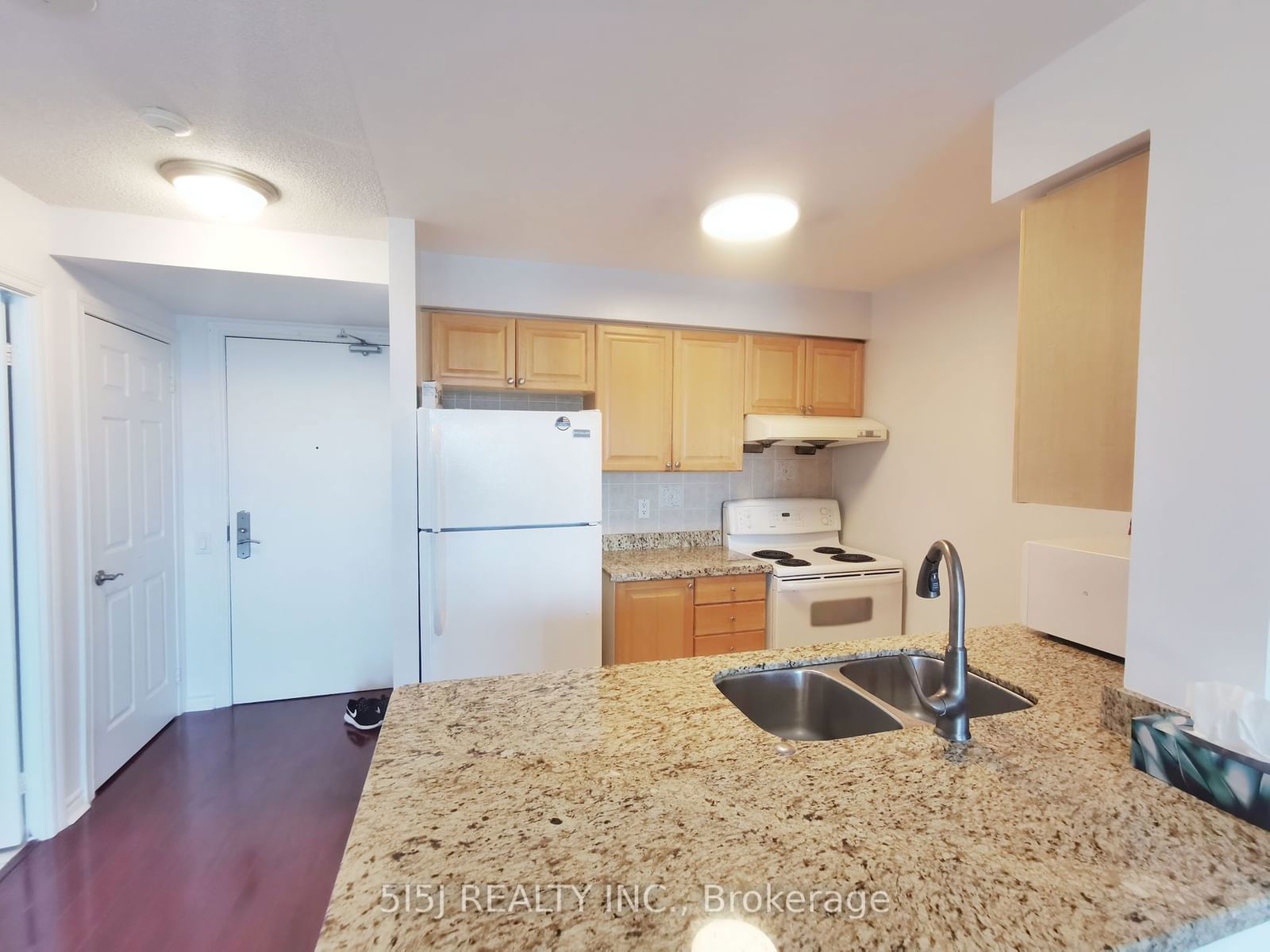 61 Town Centre Crt, unit 1604 for rent