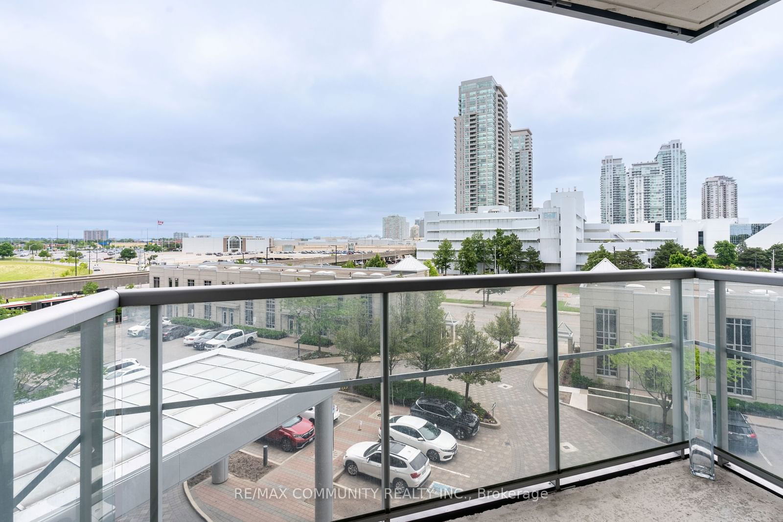 83 Borough Dr, unit 411 for sale - image #18