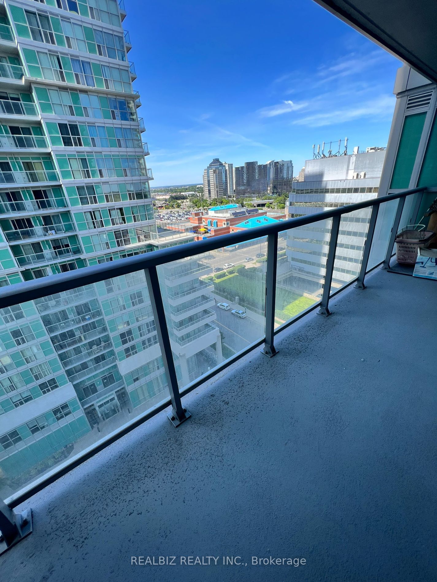 50 Town Centre Crt, unit 1106 for rent - image #9