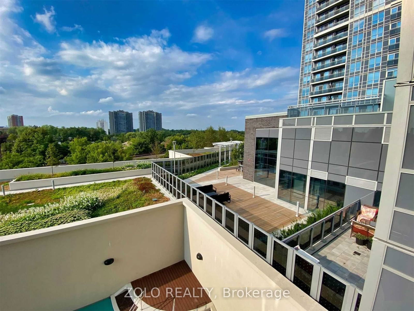 275 Village Green Sq, unit 420 for sale - image #12