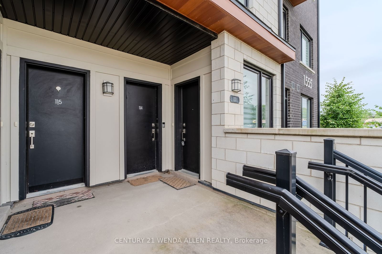 1555 Kingston Rd, unit 101 for sale - image #4