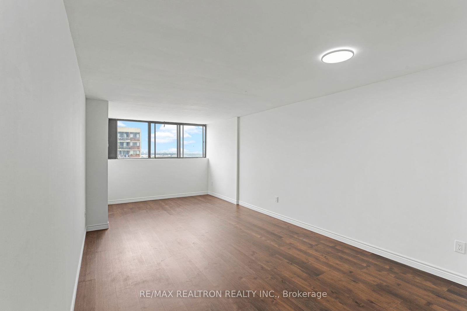 10 Tapscott Rd, unit 1110 for sale - image #15