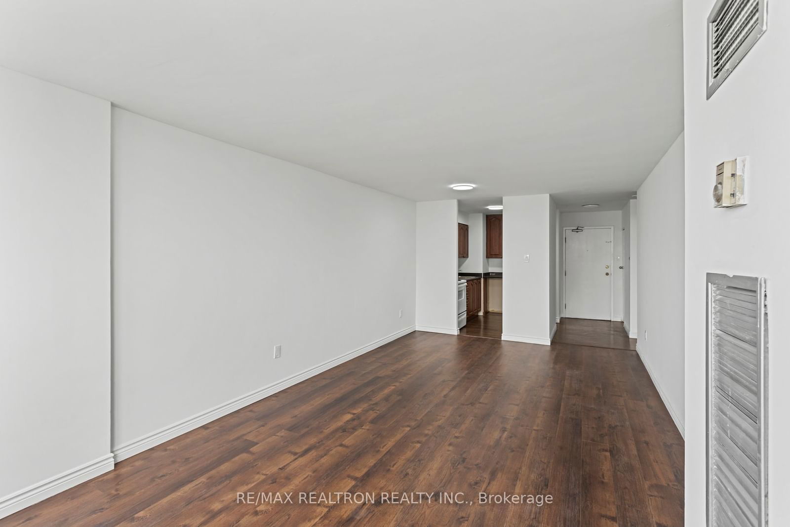 10 Tapscott Rd, unit 1110 for sale - image #17