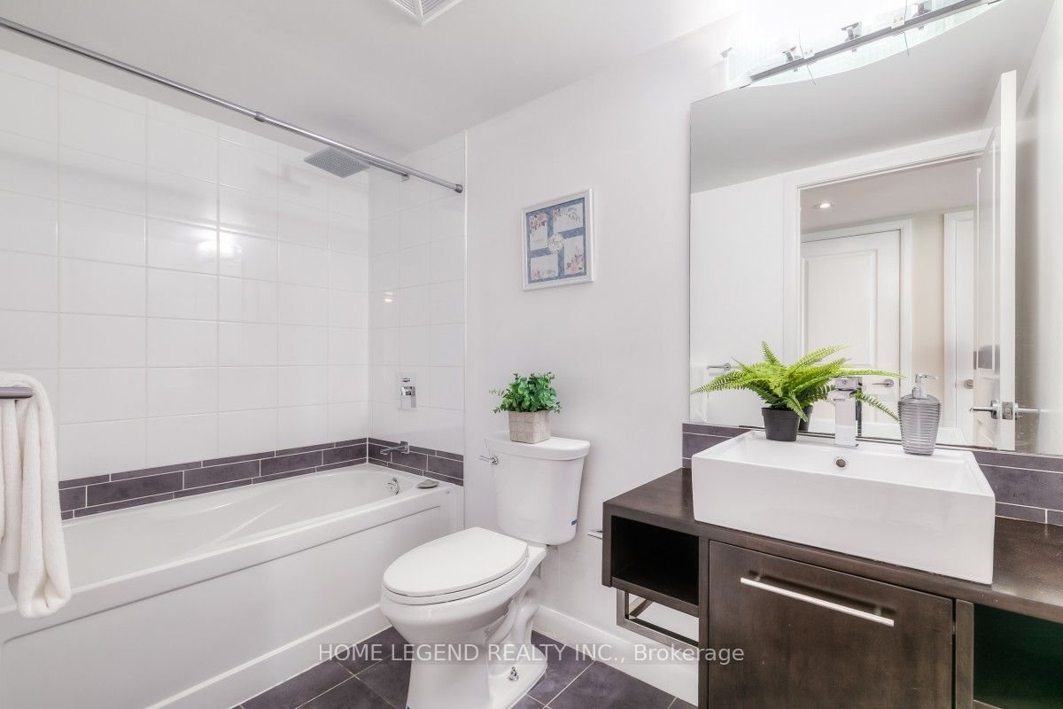 25 Town Centre Crt, unit 1502 for sale - image #14