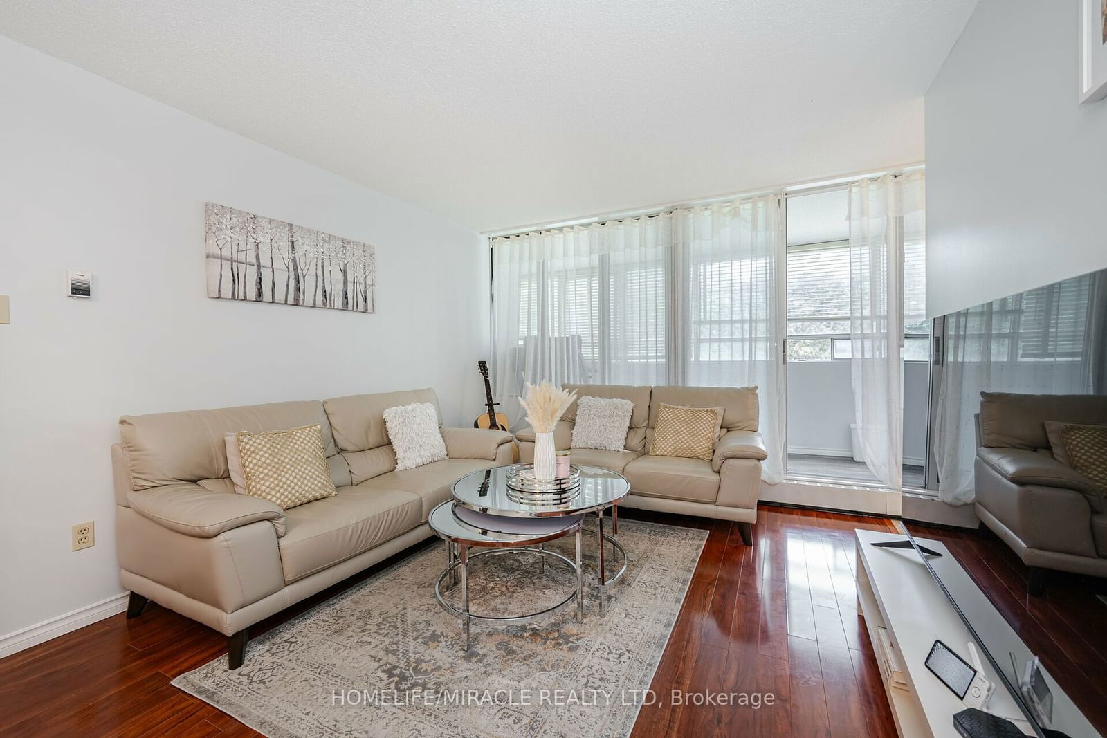 5580 Sheppard Ave E, unit 305 for sale