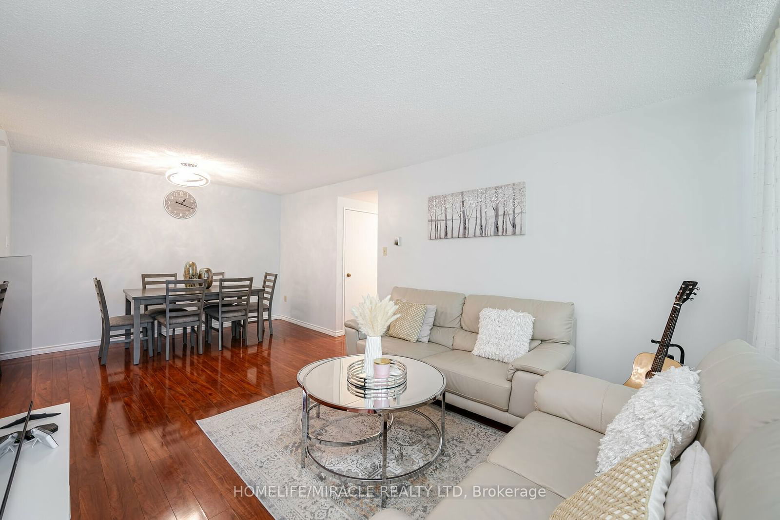 5580 Sheppard Ave E, unit 305 for sale