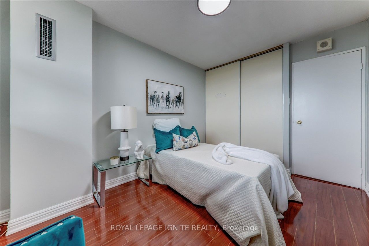 25 Silver Springs Blvd, unit 709 for sale - image #21