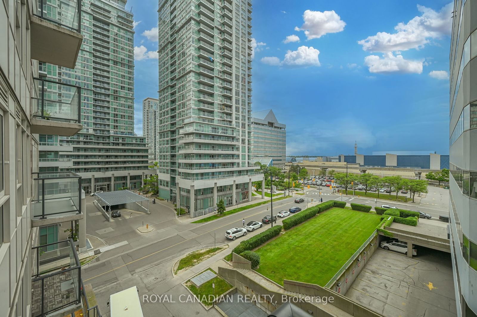 25 Town Centre Crt, unit 701 for sale - image #27