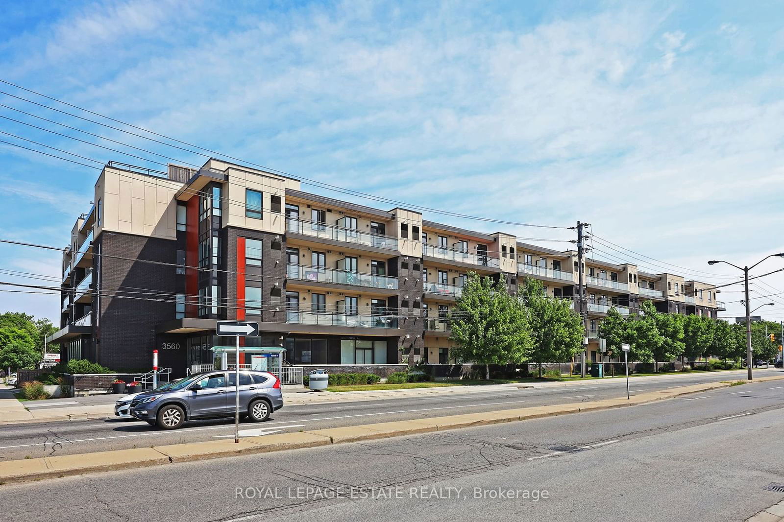 3560 St. Clair Ave E, unit 117 for sale - image #1