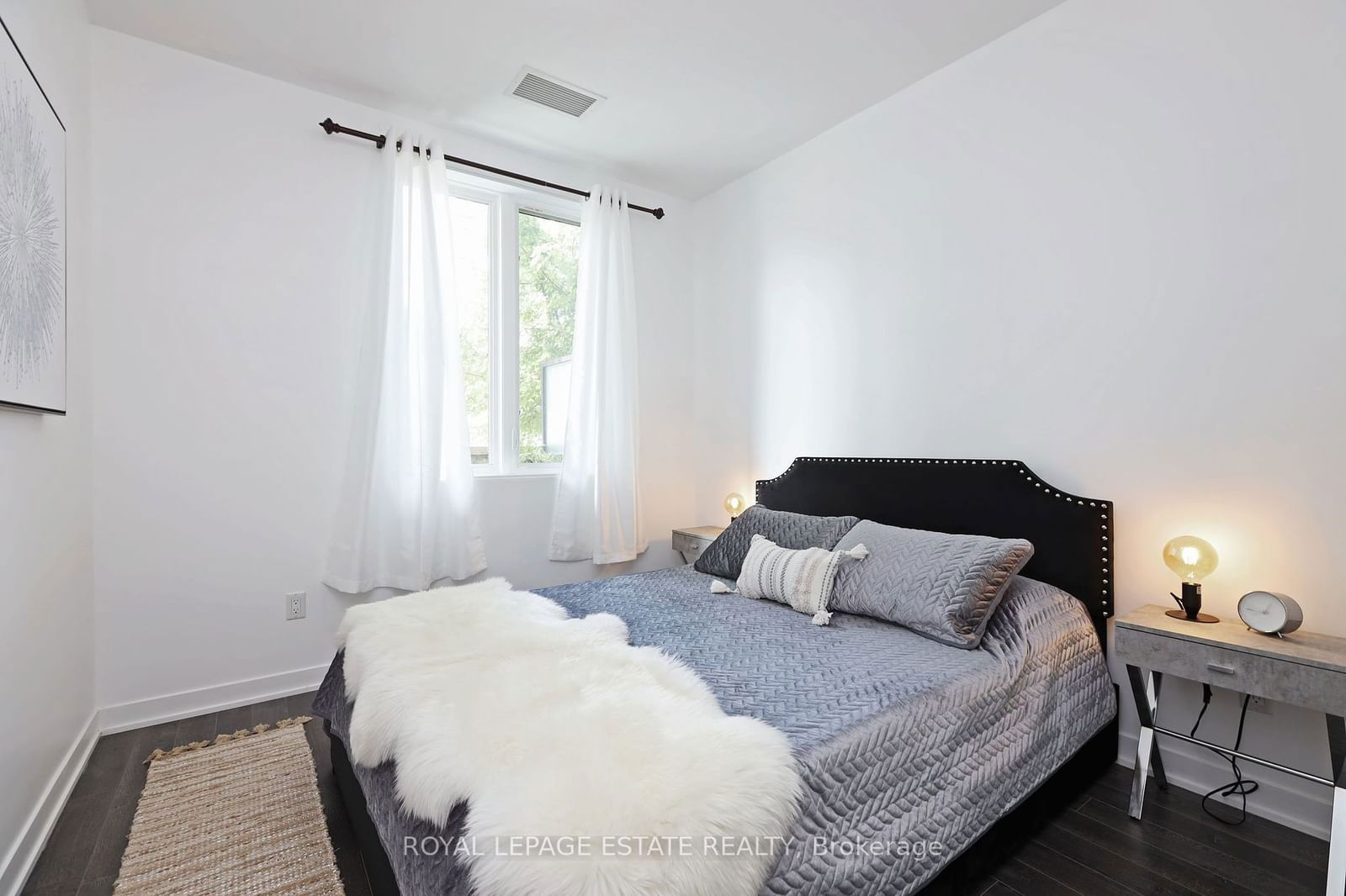 3560 St. Clair Ave E, unit 117 for sale - image #22