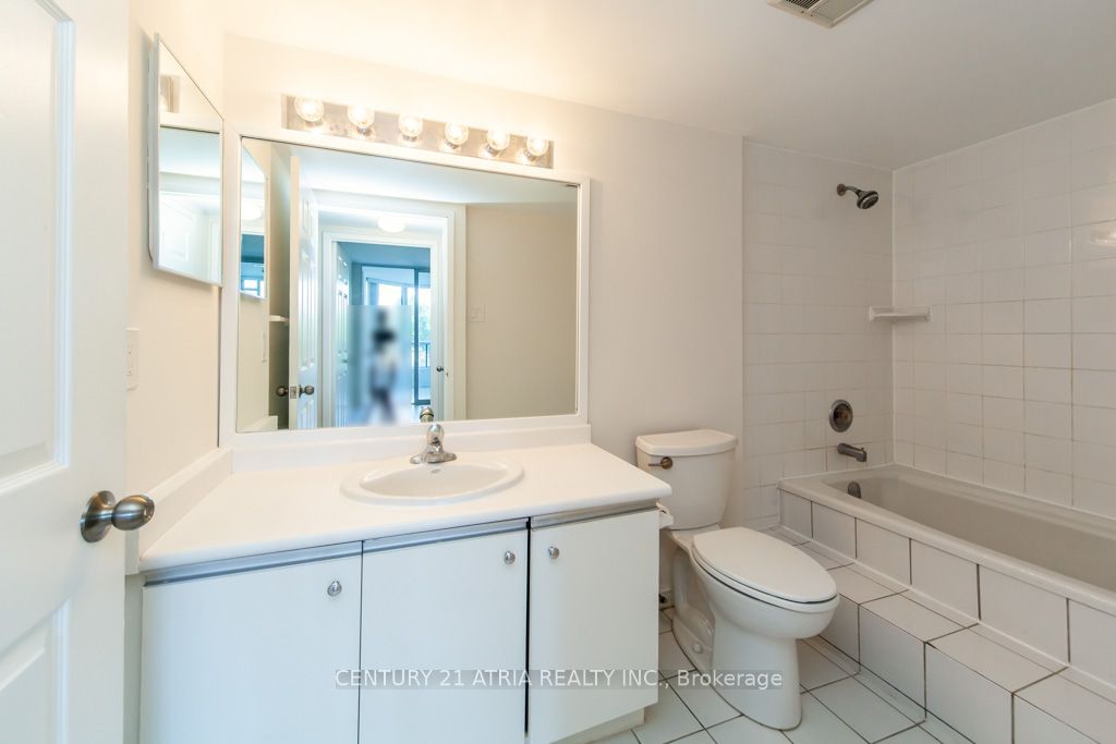 4725 Sheppard Ave E, unit 301 for sale - image #33