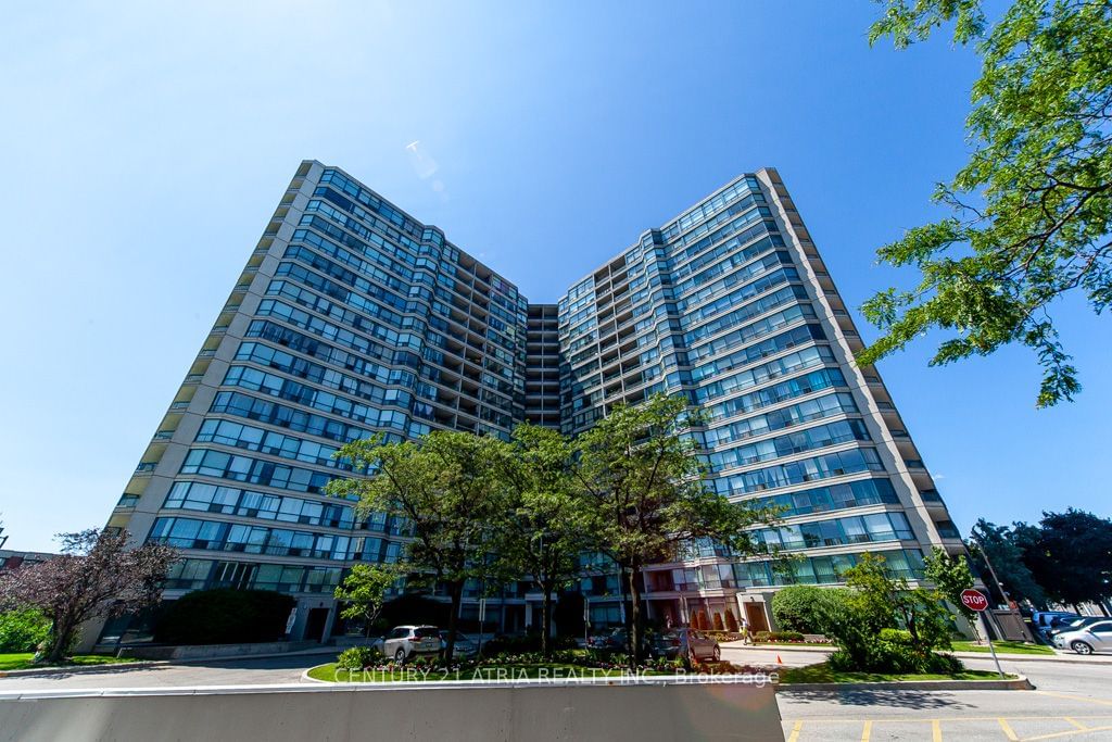 4725 Sheppard Ave E, unit 301 for sale