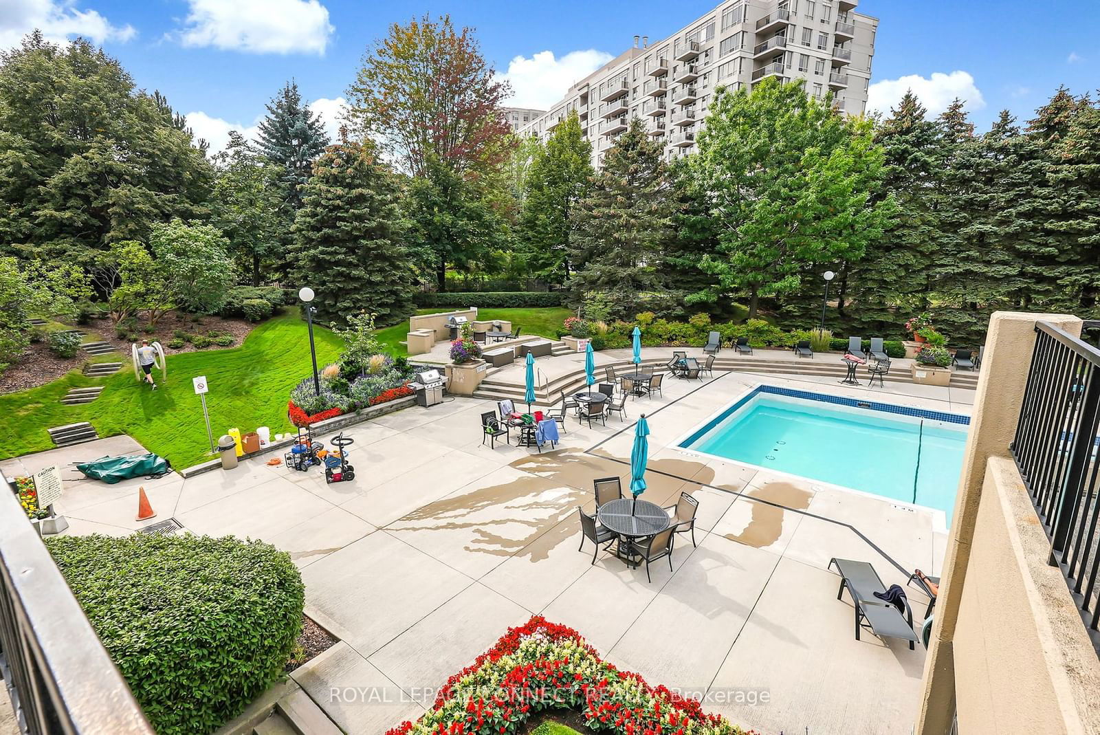 1880 Valley Farm Rd, unit 1217 for sale - image #7