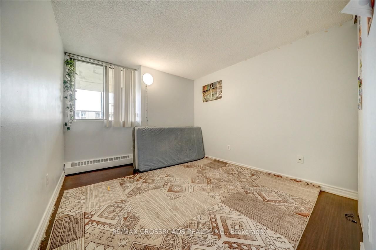 3380 Eglinton Ave E, unit 811 for sale - image #15