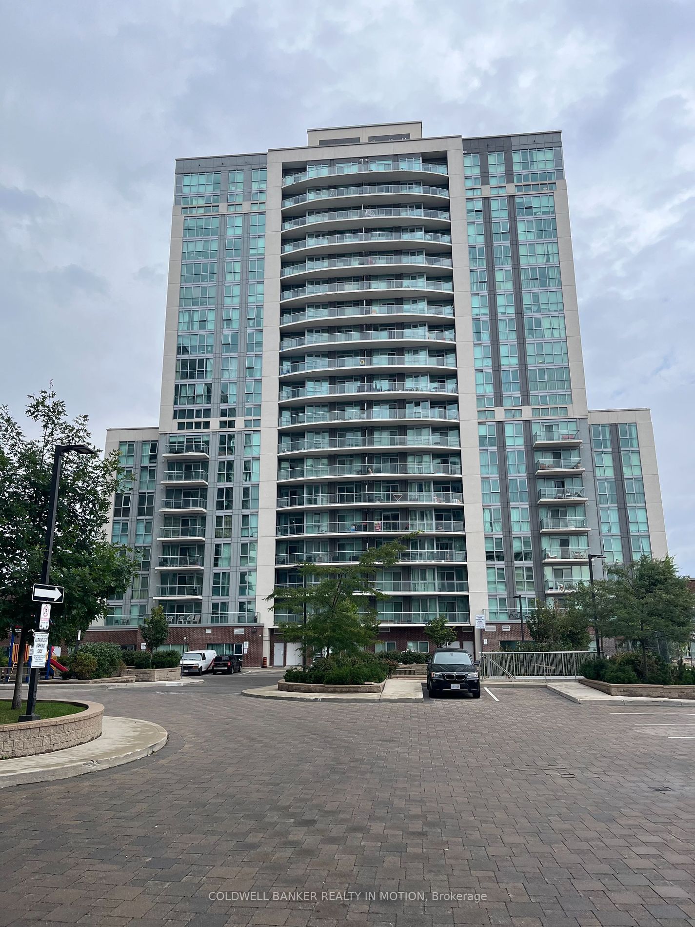 1328 Birchmount Rd S, unit 701 for sale