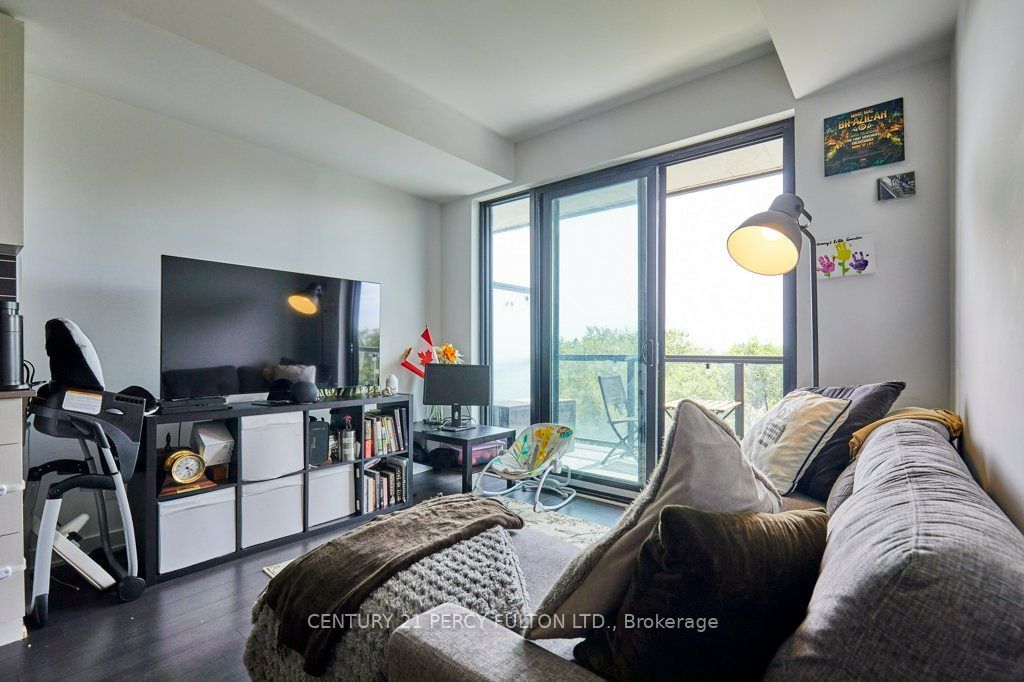 2799 Kingston Rd, unit 628 for sale - image #6