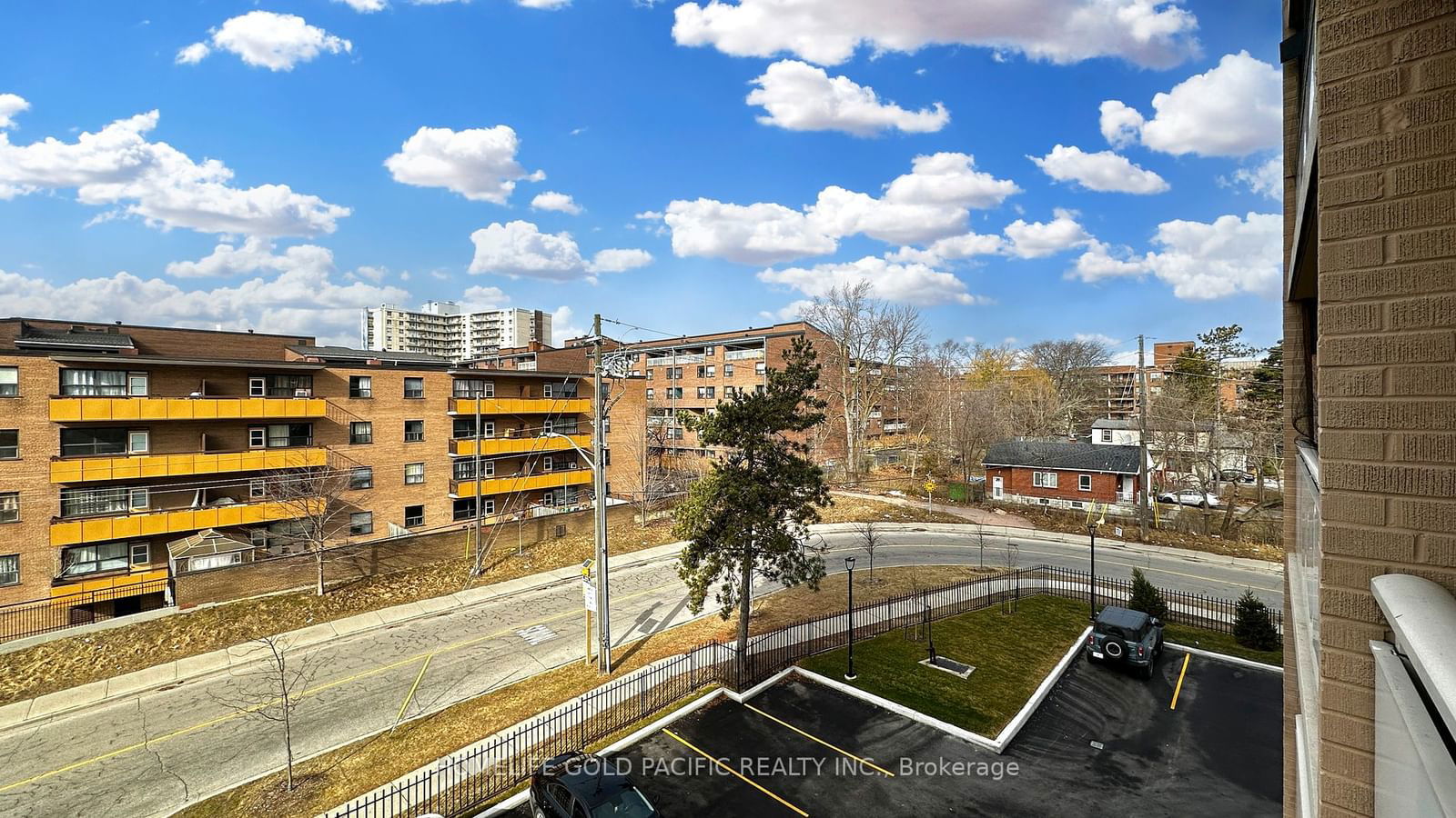 207 Galloway Rd, unit 403 for sale - image #31