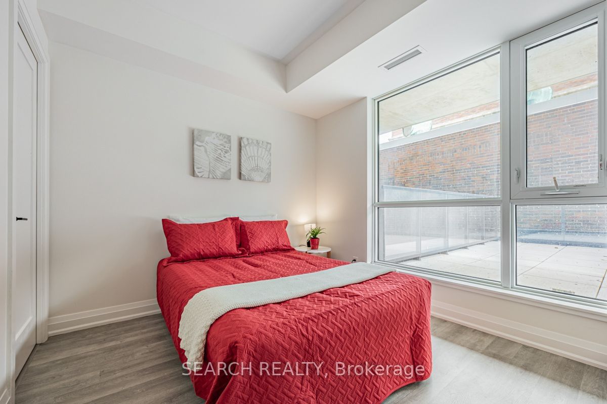 2369 Danforth Ave, unit 218 for sale - image #17