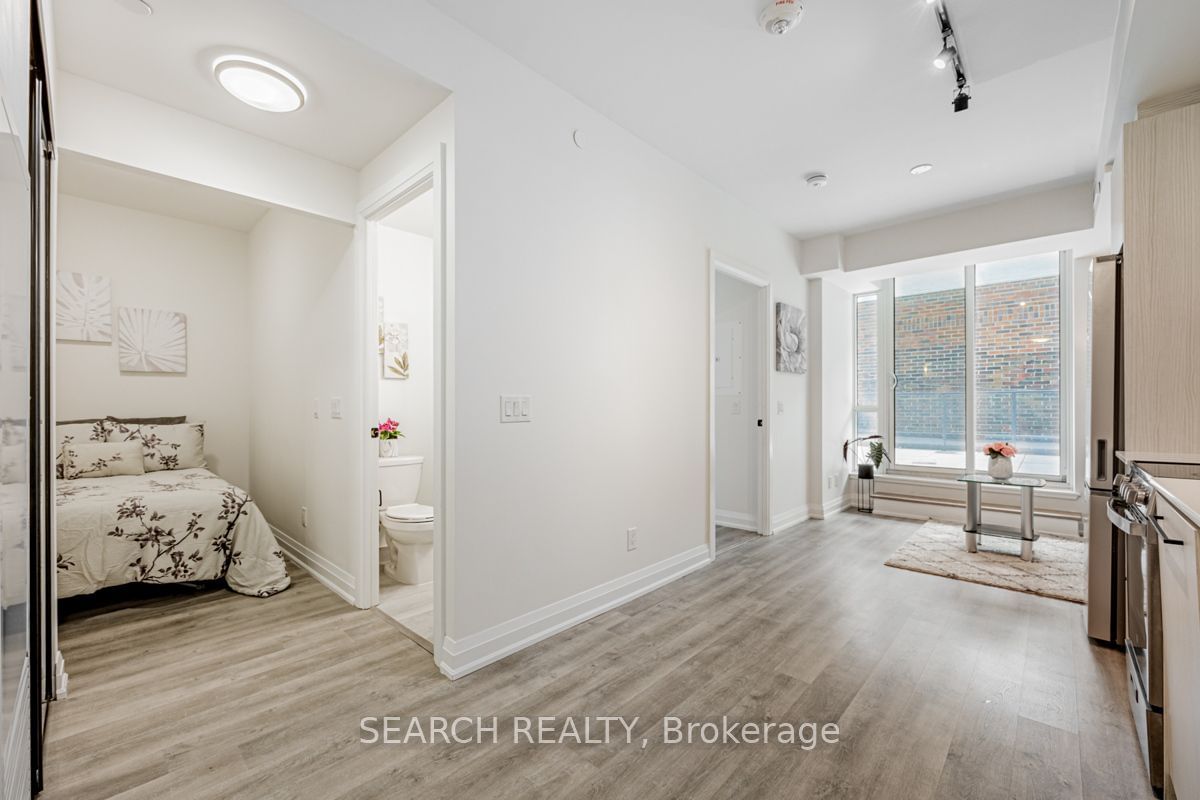 2369 Danforth Ave, unit 218 for sale - image #5