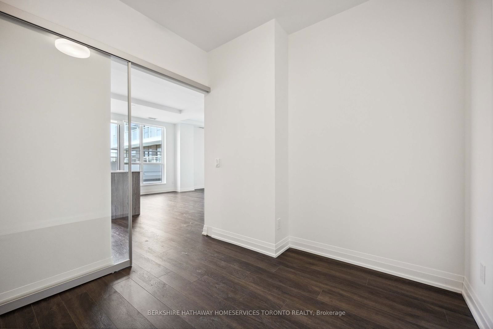 286 Main St, unit 318 for sale - image #21