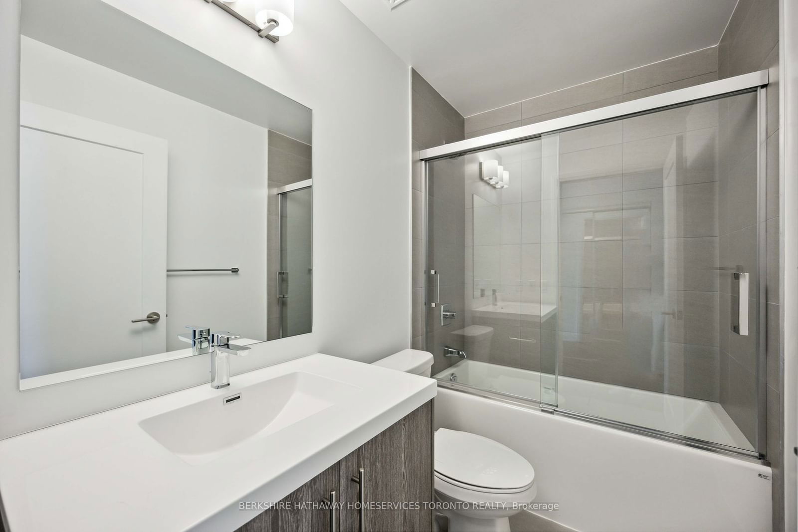 286 Main St, unit 318 for sale - image #27