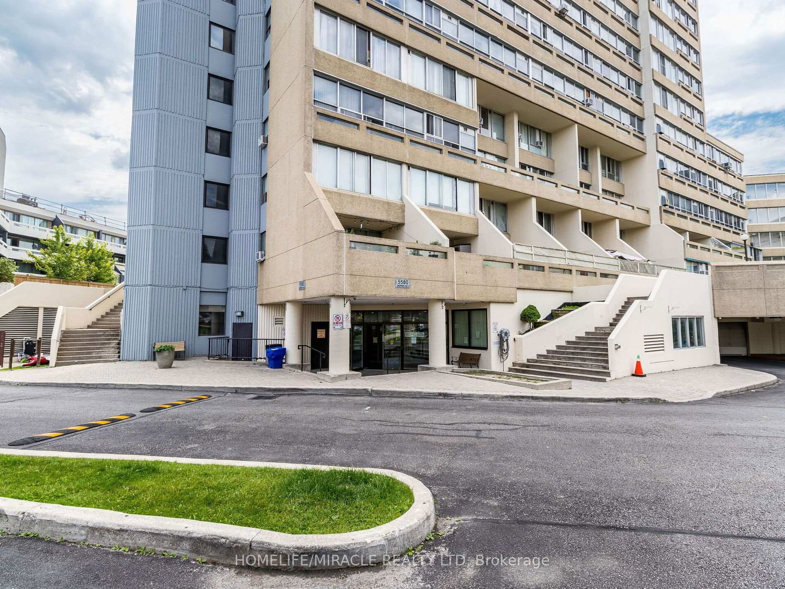 5580 Sheppard Ave, unit 507 for sale - image #2