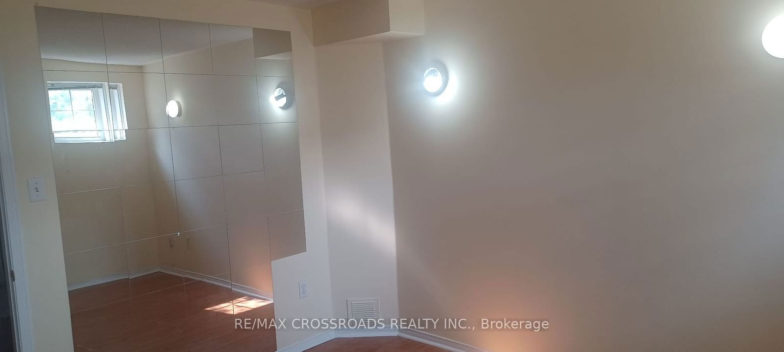 42 Pinery Tr, unit 2 for rent - image #18