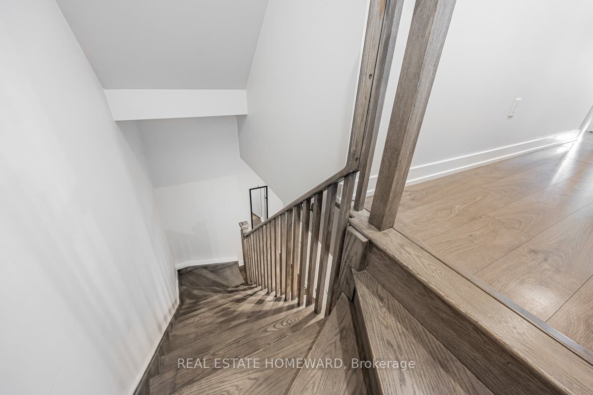 1555 Kingston Rd, unit 306 for sale - image #17