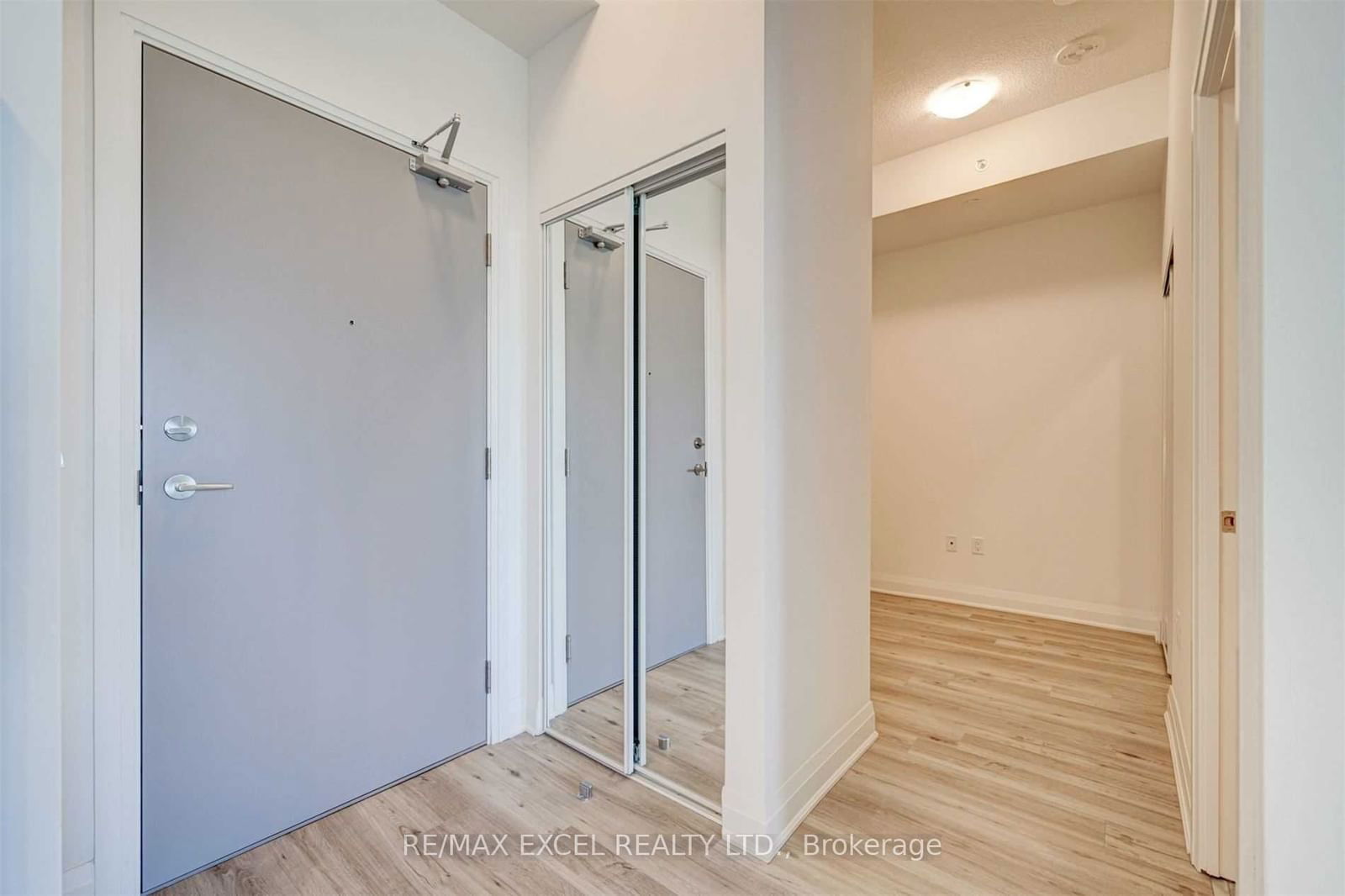 3220 Sheppard Ave E, unit 421 for sale - image #6