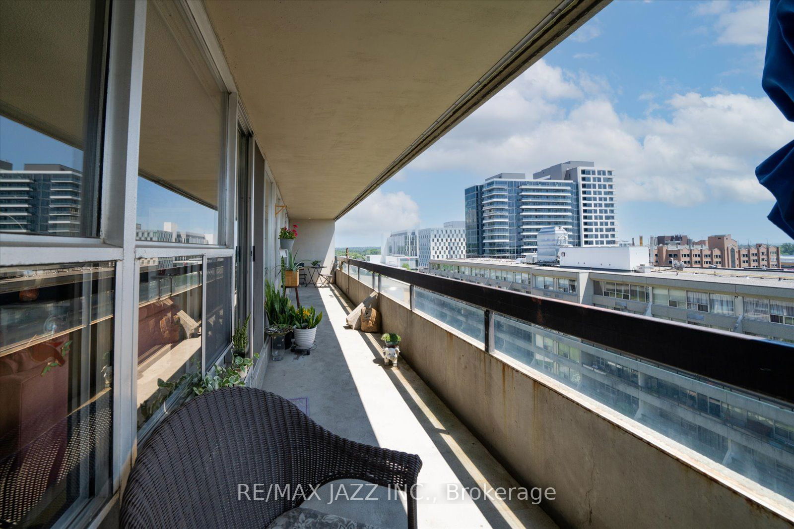 55 William St E, unit 914 for sale - image #28