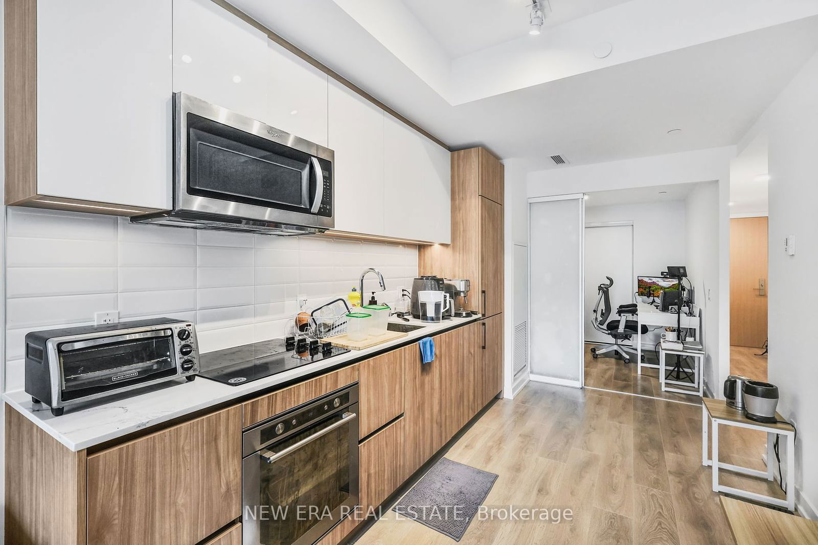 150 Logan Ave, unit 301 for sale - image #11