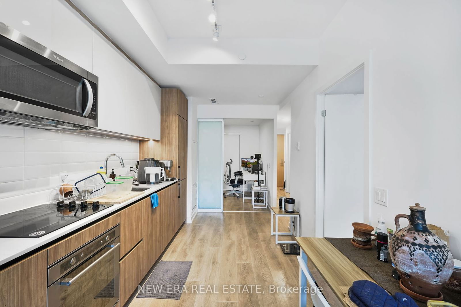 150 Logan Ave, unit 301 for sale - image #13